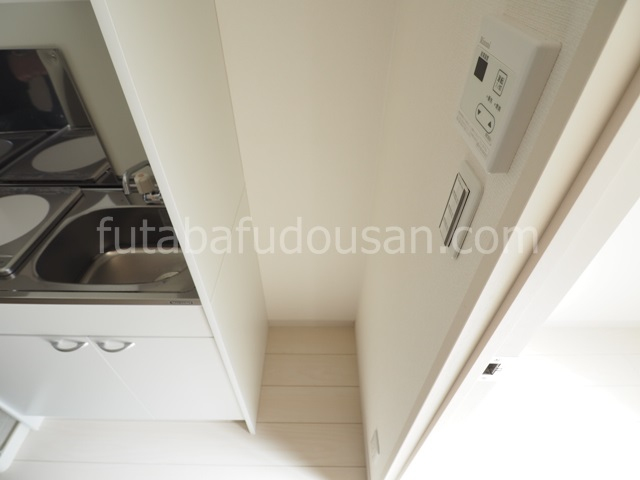 カラーボックス置場