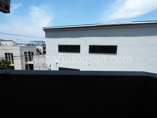 北側のバルコニー