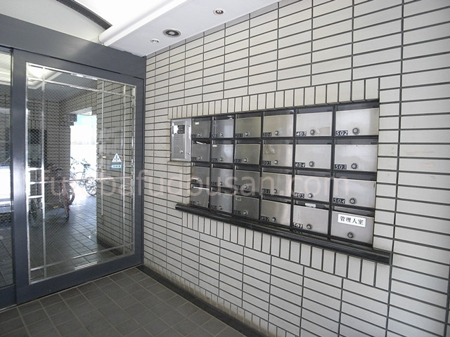 マンション入口