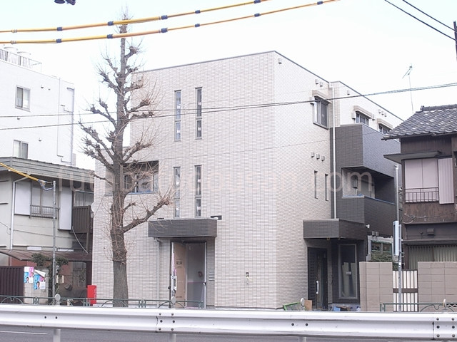 マンション外観２