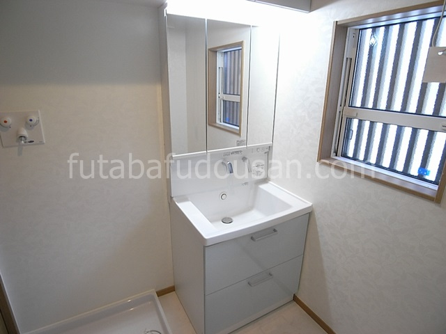 パウダールーム