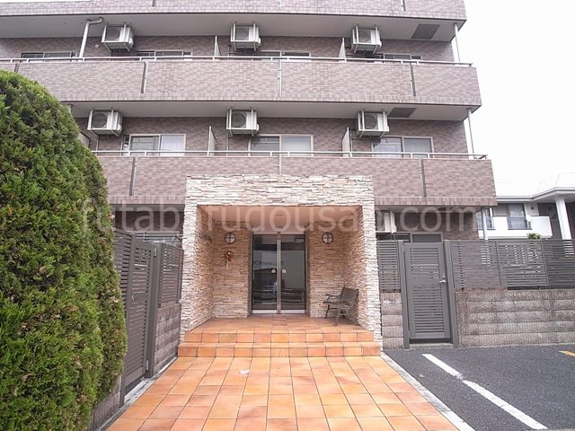 マンション入口