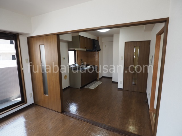 北東角部屋になります