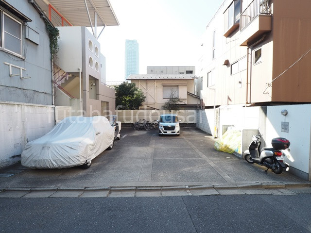 ヴァーチャス赤坂77内駐車場_画像2