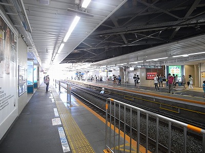 自由が丘駅駅構内１