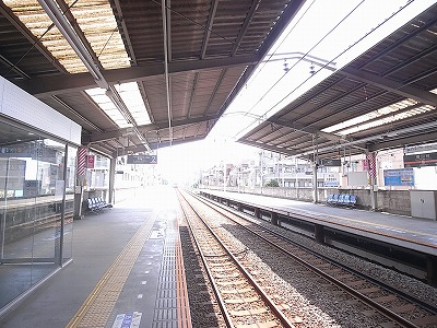 尾山台駅駅構内２