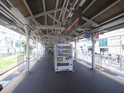 等々力駅構内１