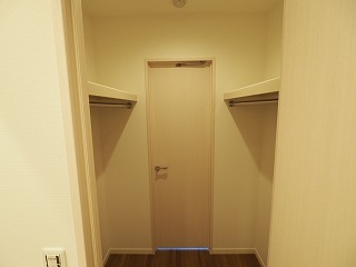 ウォークインクローゼット　写真