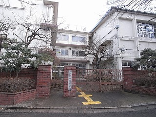 八幡小学校